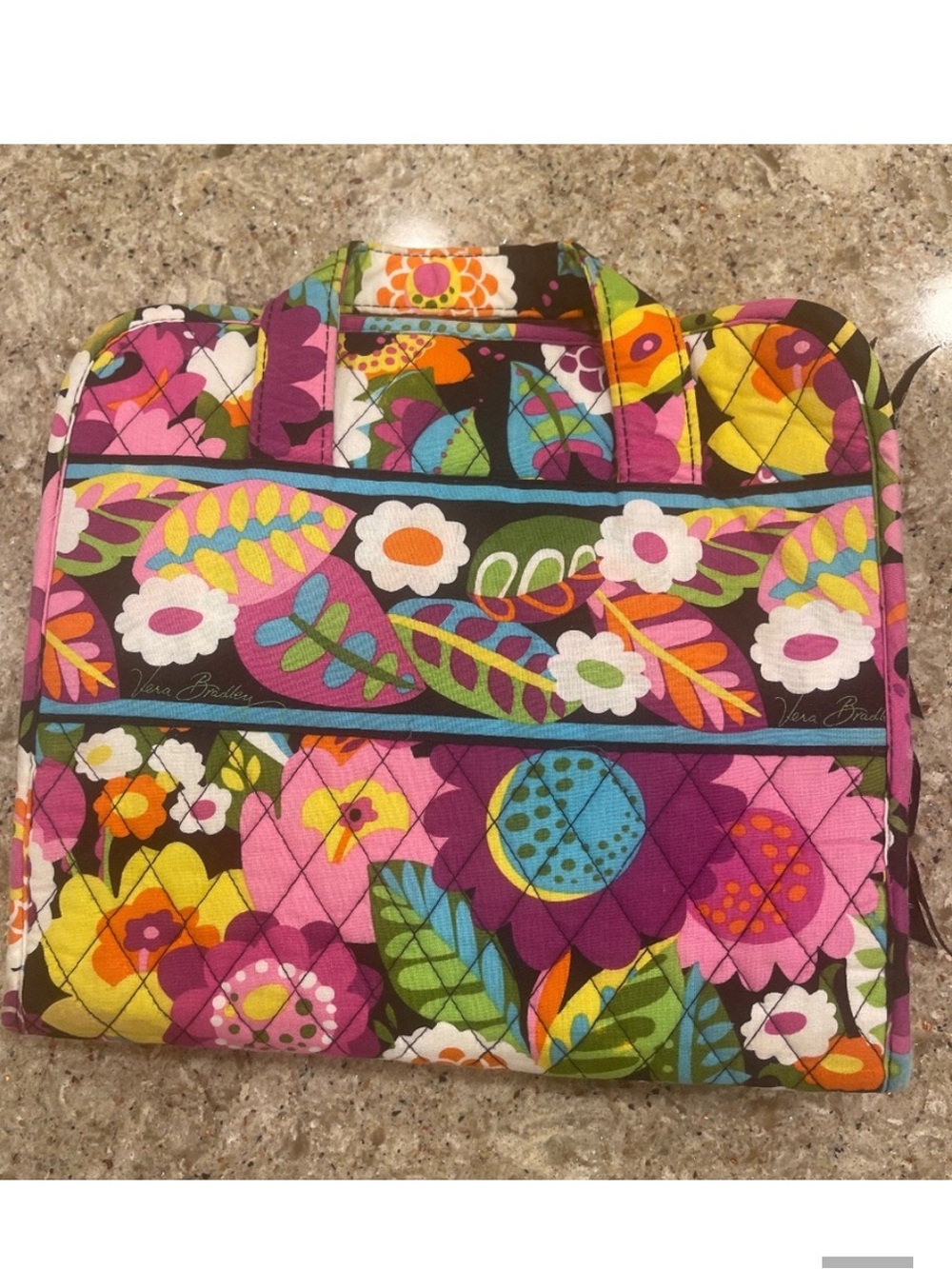 Vera Bradley Ultimate Travel
Case in(Retired) Va Va Bloom. - Picture 1 of 12